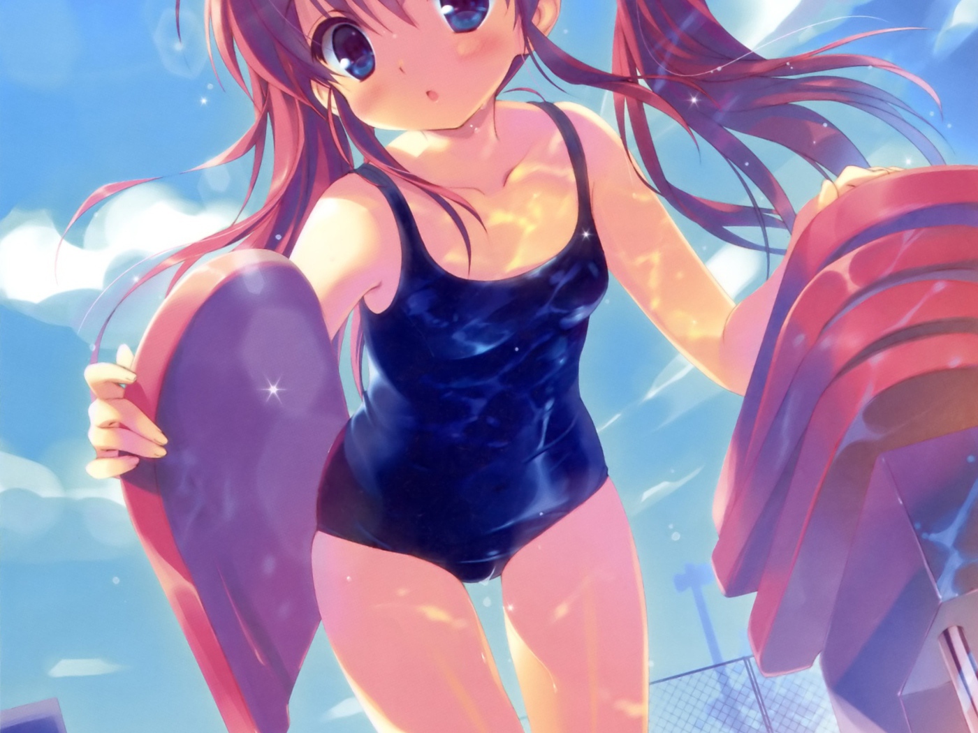 Девочка идет купаться