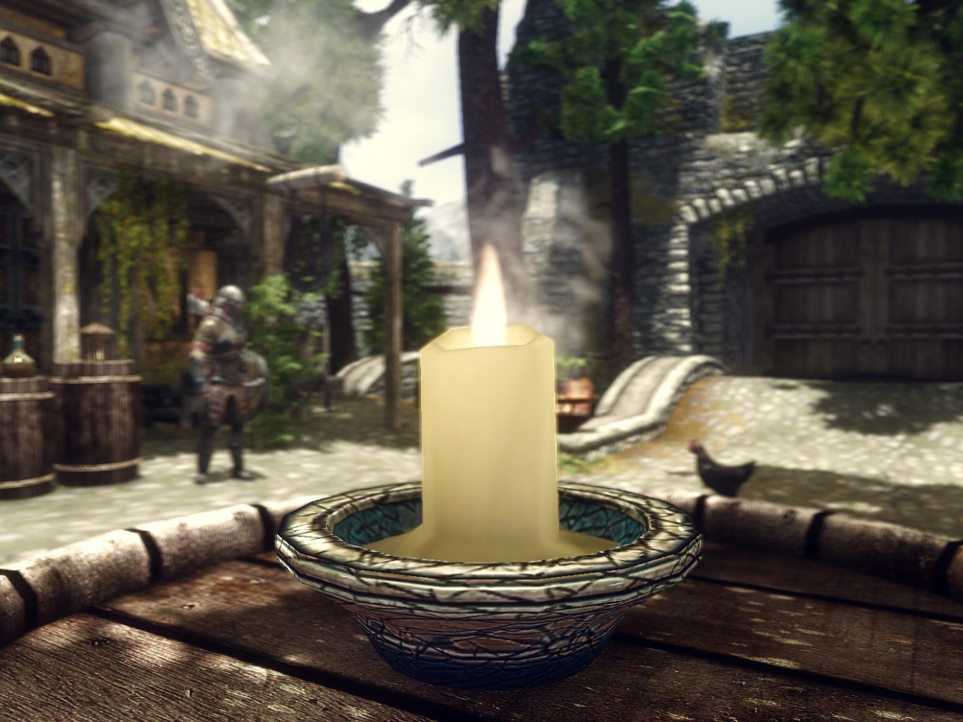 Горящая свеча на бочке