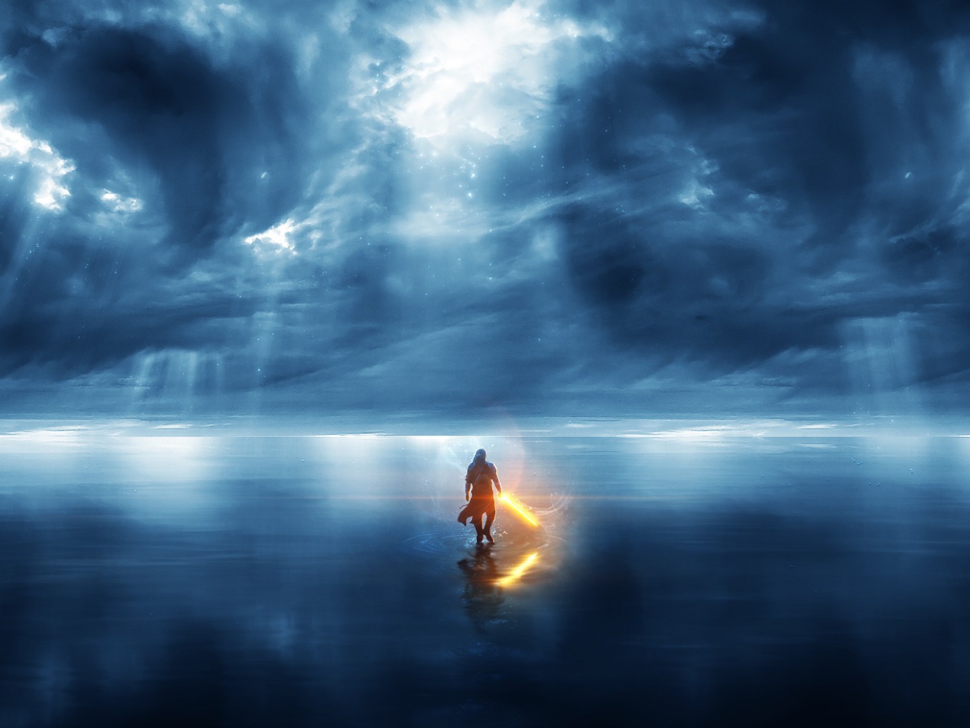 Человек идет по морю