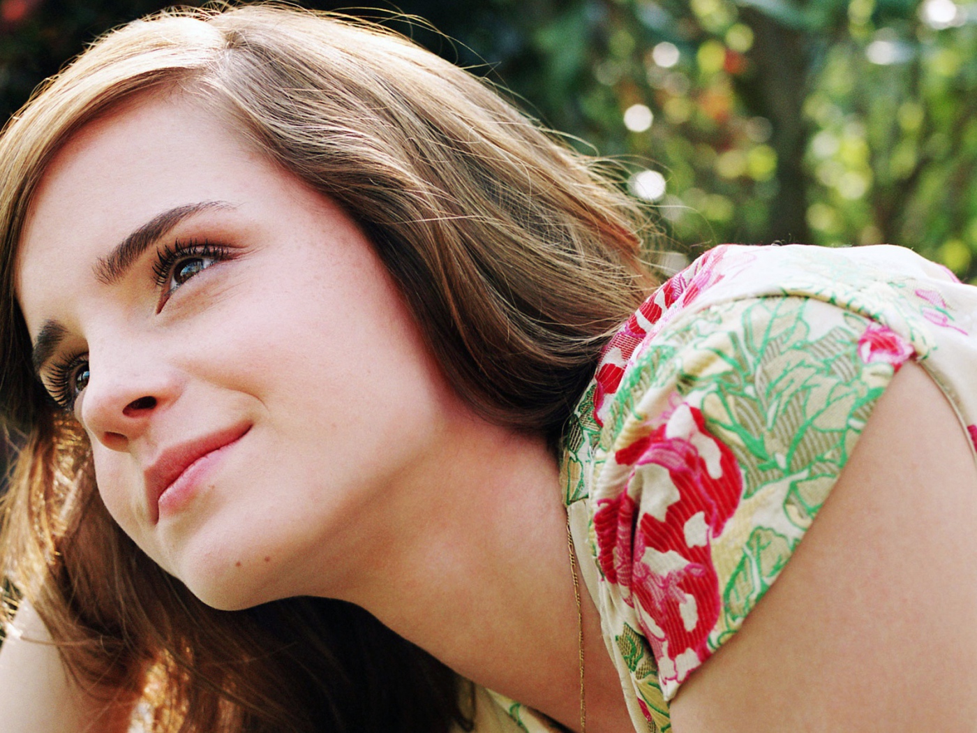 Лицо актрисы Эммы Ватсон