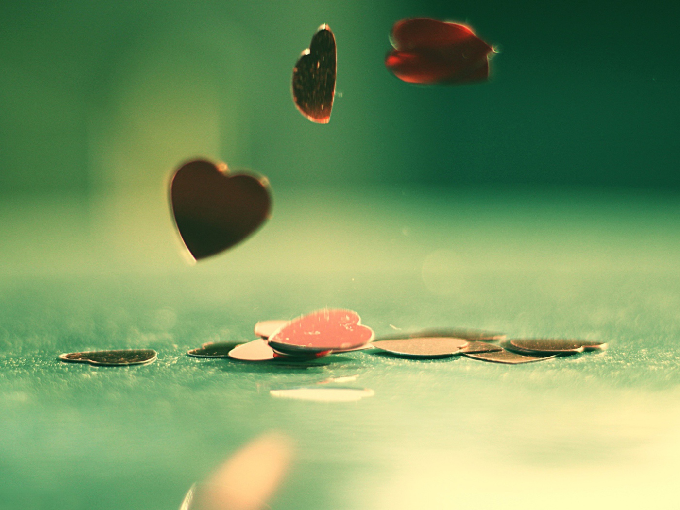 Падающие сердца