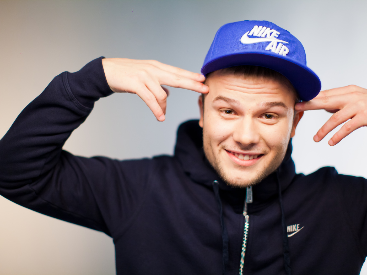 Исполнитель Макс Корж