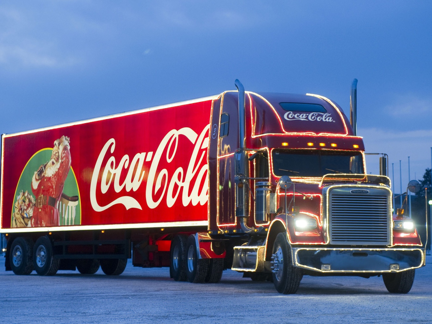 Новогодний грузовик Coca-Cola
