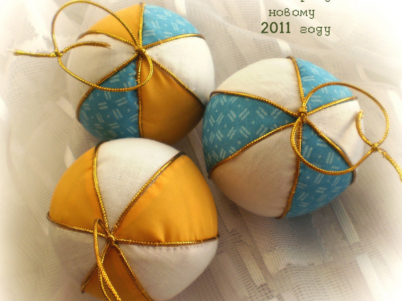 Mягкие елочные игрушки