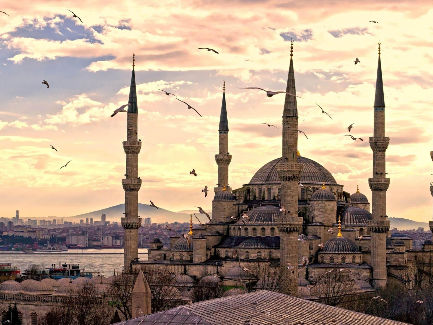 Hagia Sophia Turkey in the evening