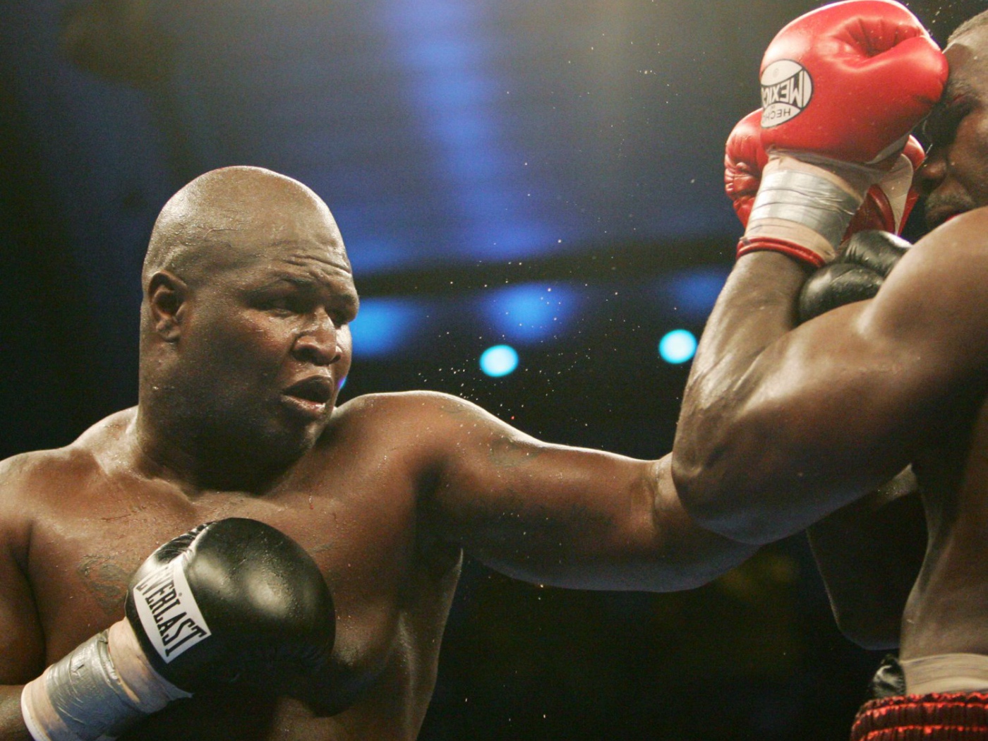 Легендарный боксер Джеймс Тони