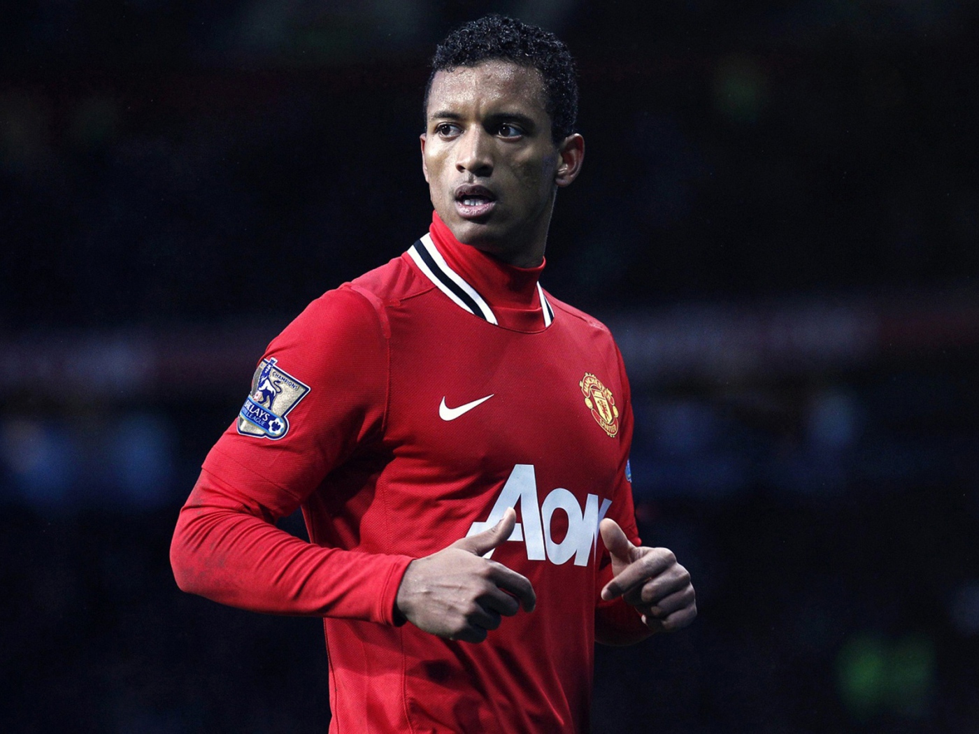 Лучший игрок Манчестер Юнайтед Луиш Нани на поле