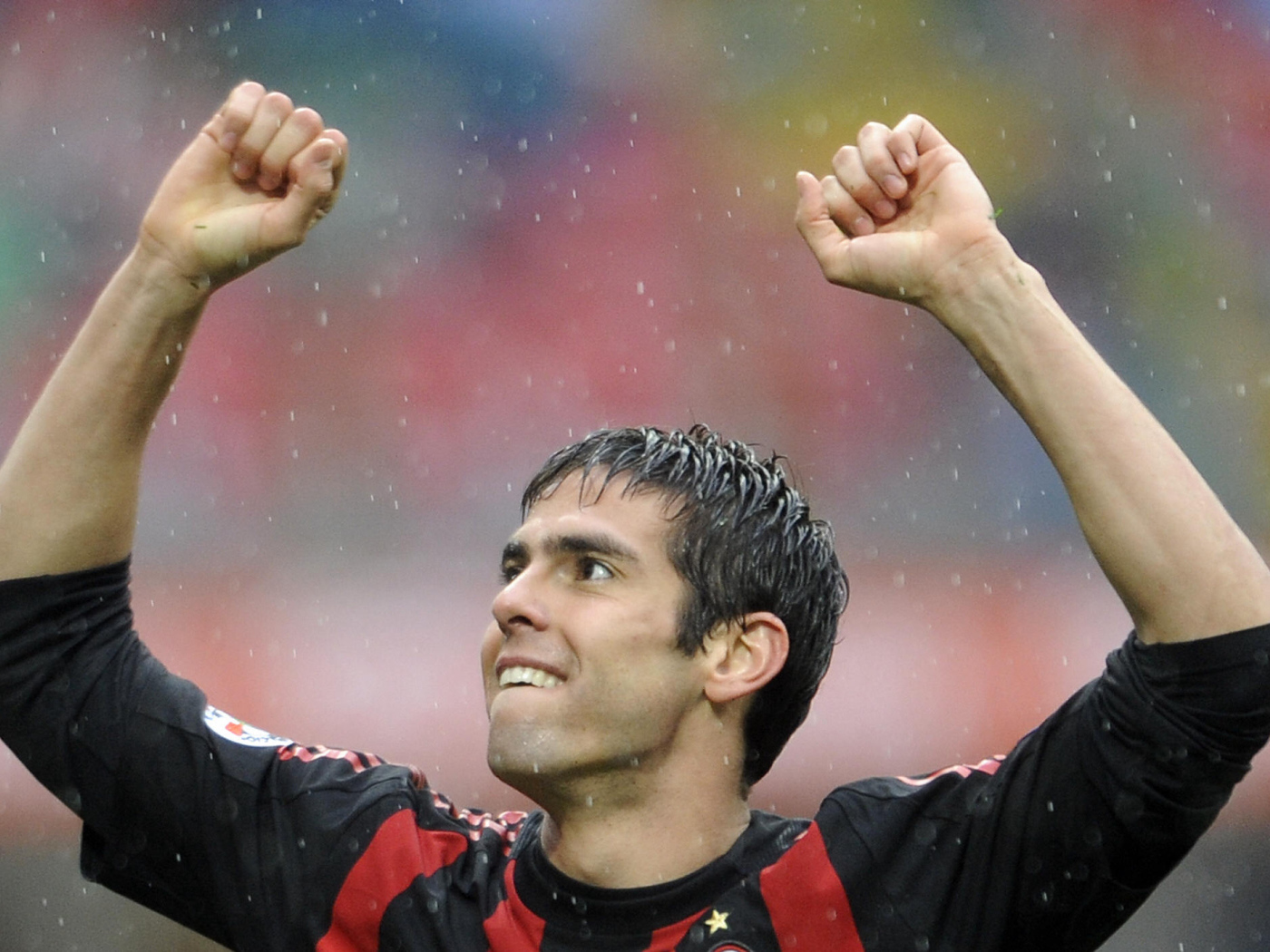 Лучший игрок Милана Кака забил гол