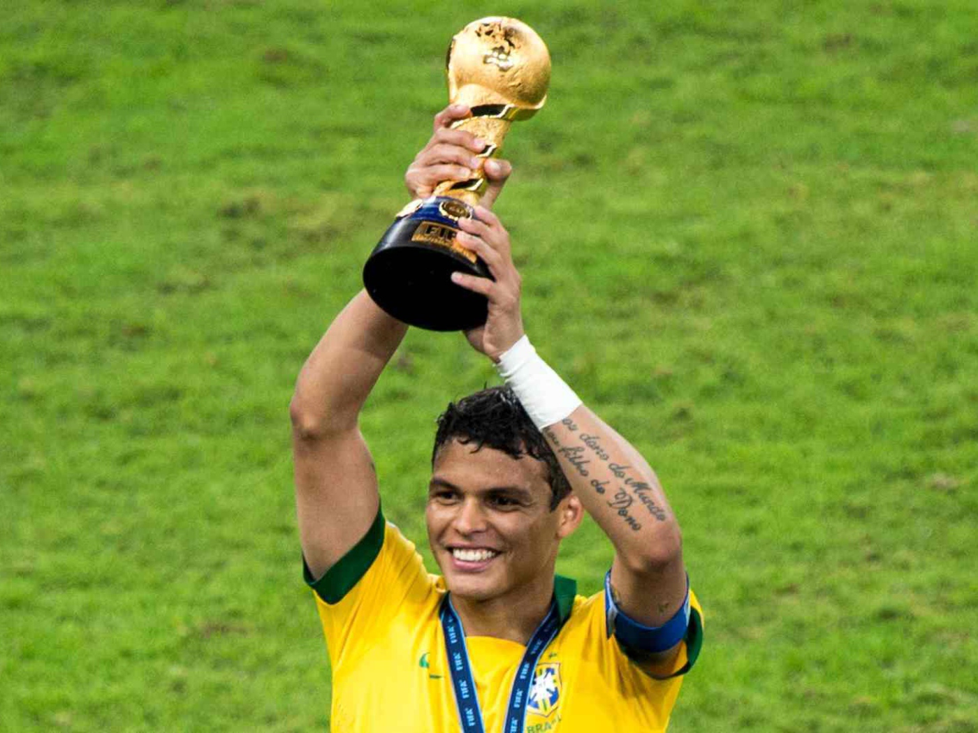 Лучший игрок ПСЖ Тиаго Силва