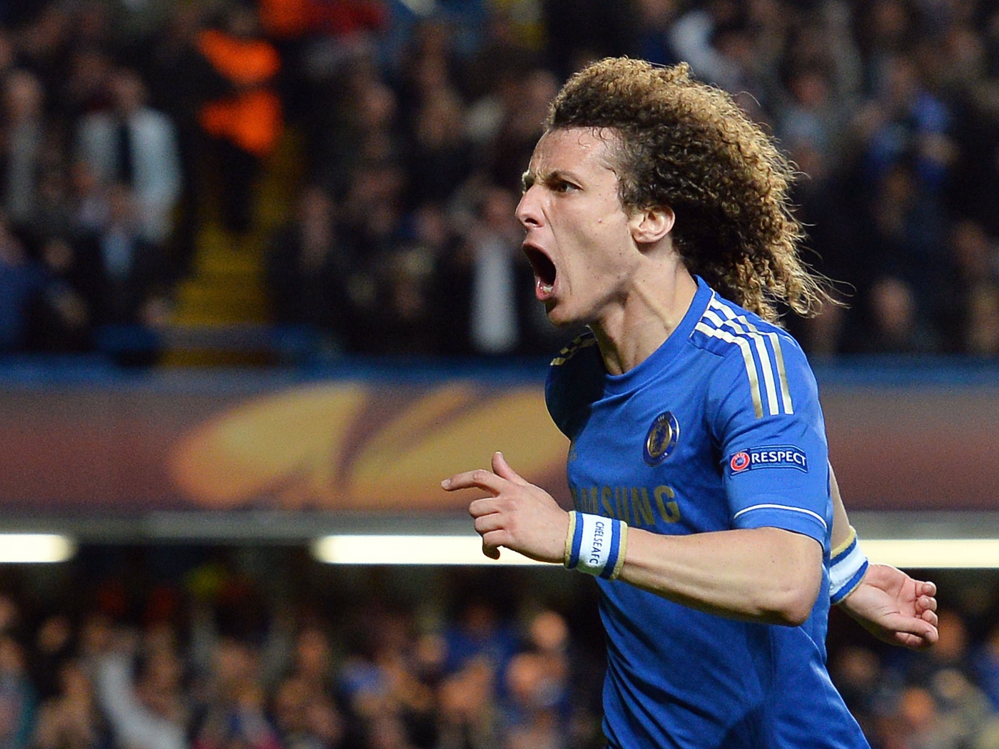 Защитник Челси Давид Луис забил гол