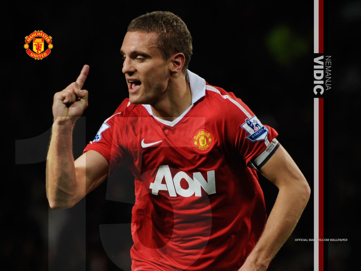 Незаменимый защитник Манчестер Юнайтед Неманья Видич