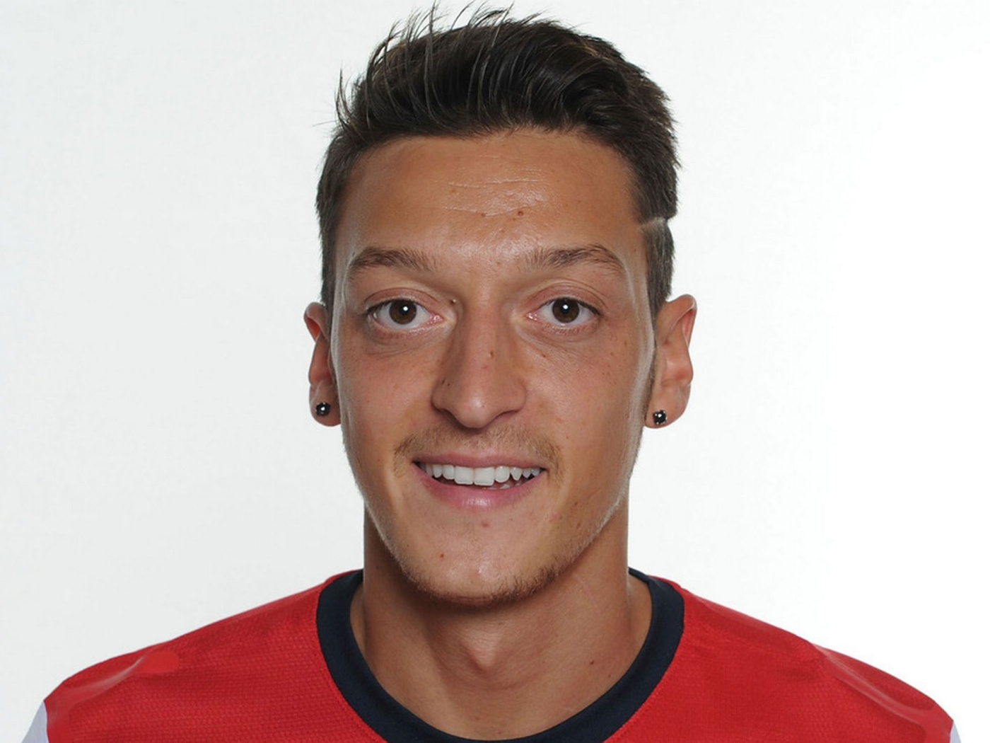 Игрок Арсенала Месут Озил крупным планом