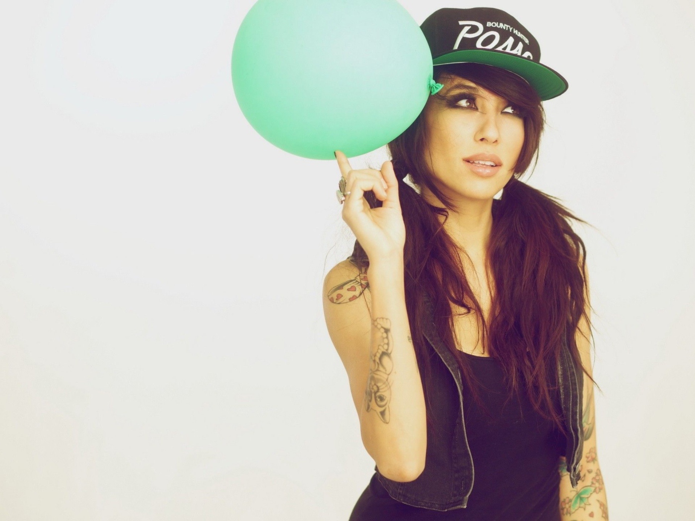 Девушка и воздушный шар, swag