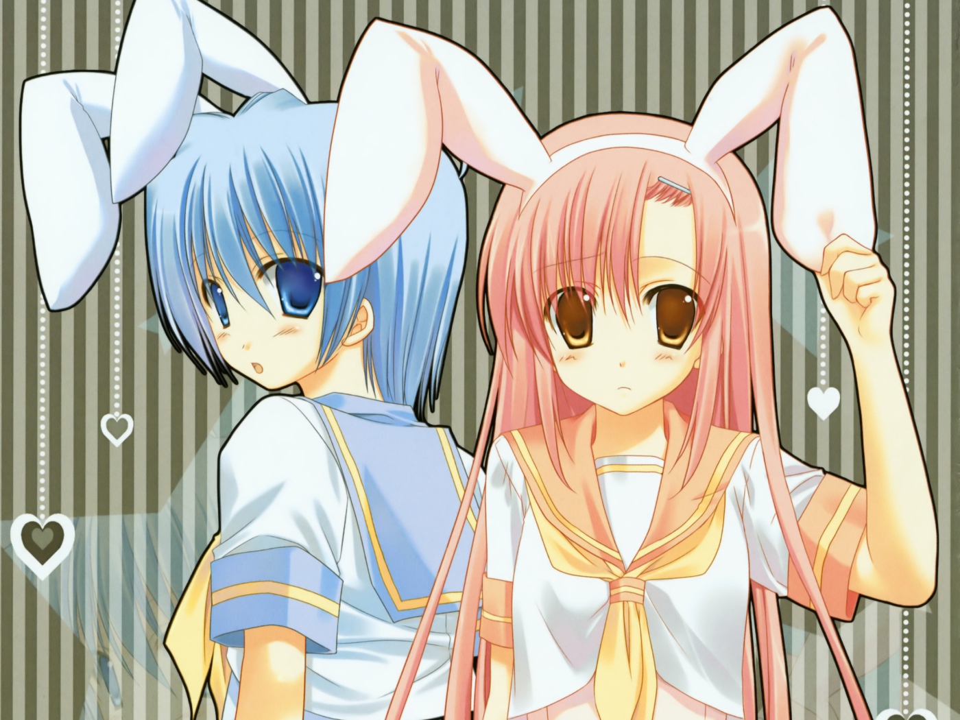 Девочки с заячьими ушами