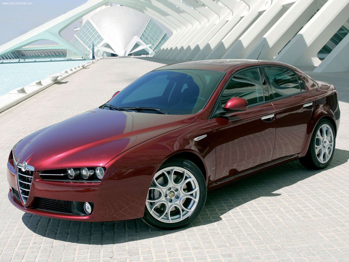 Роскошная Alfa Romeo 159