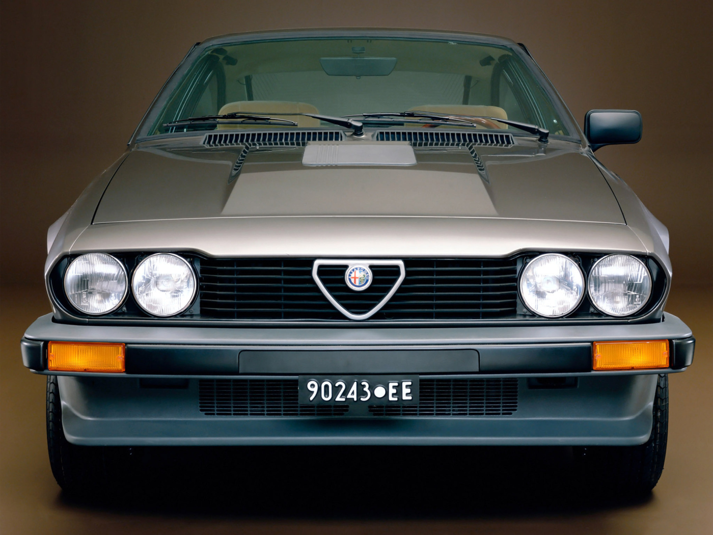 Новый автомобиль Alfa Romeo alfetta
