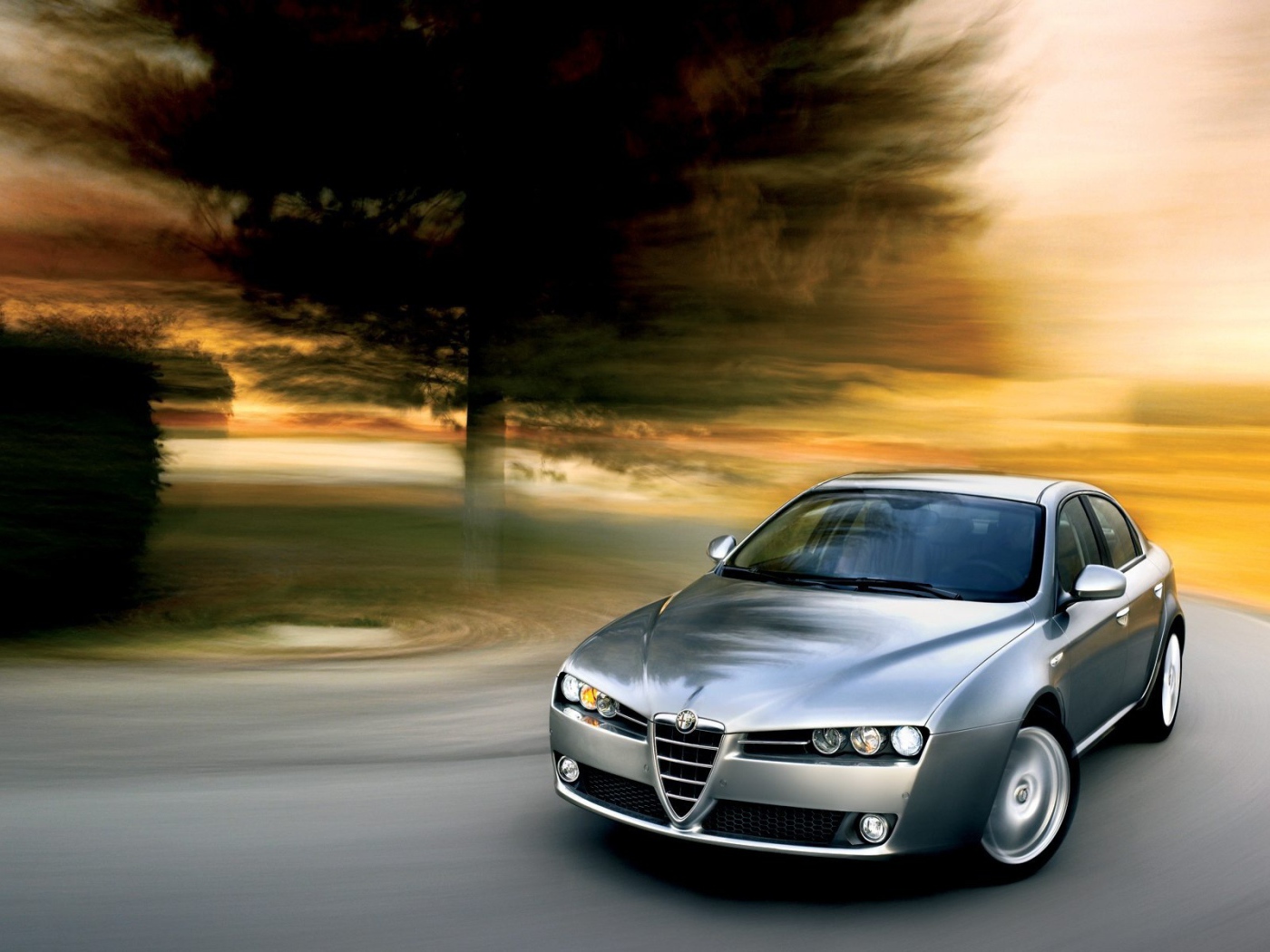 Стремительная Alfa Romeo 159