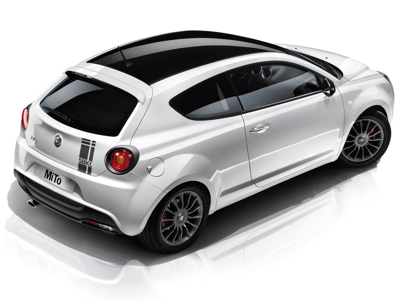 Надежная машина Alfa Romeo 145