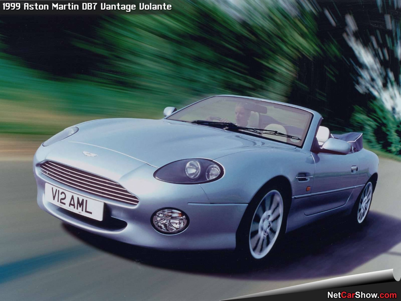 Новая машина Aston Martin db7