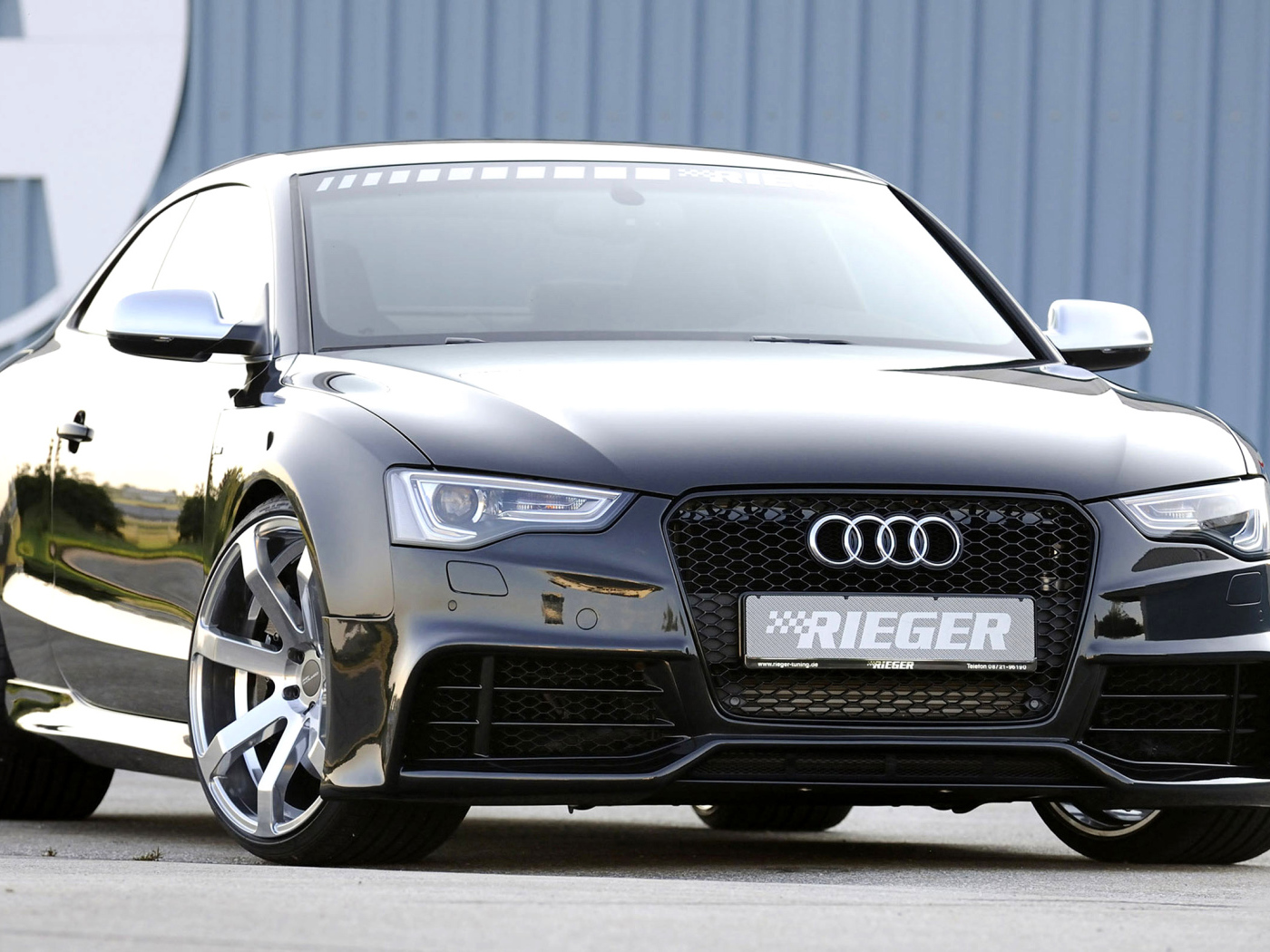 Новый автомобиль Audi a5