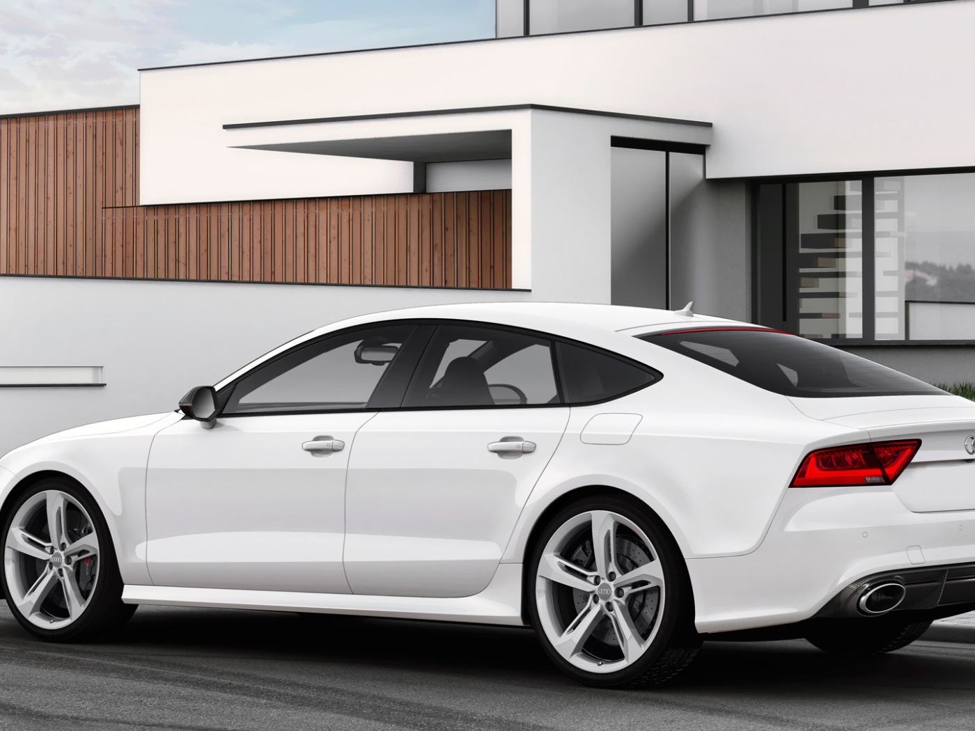 Надежный автомобиль Audi rs7