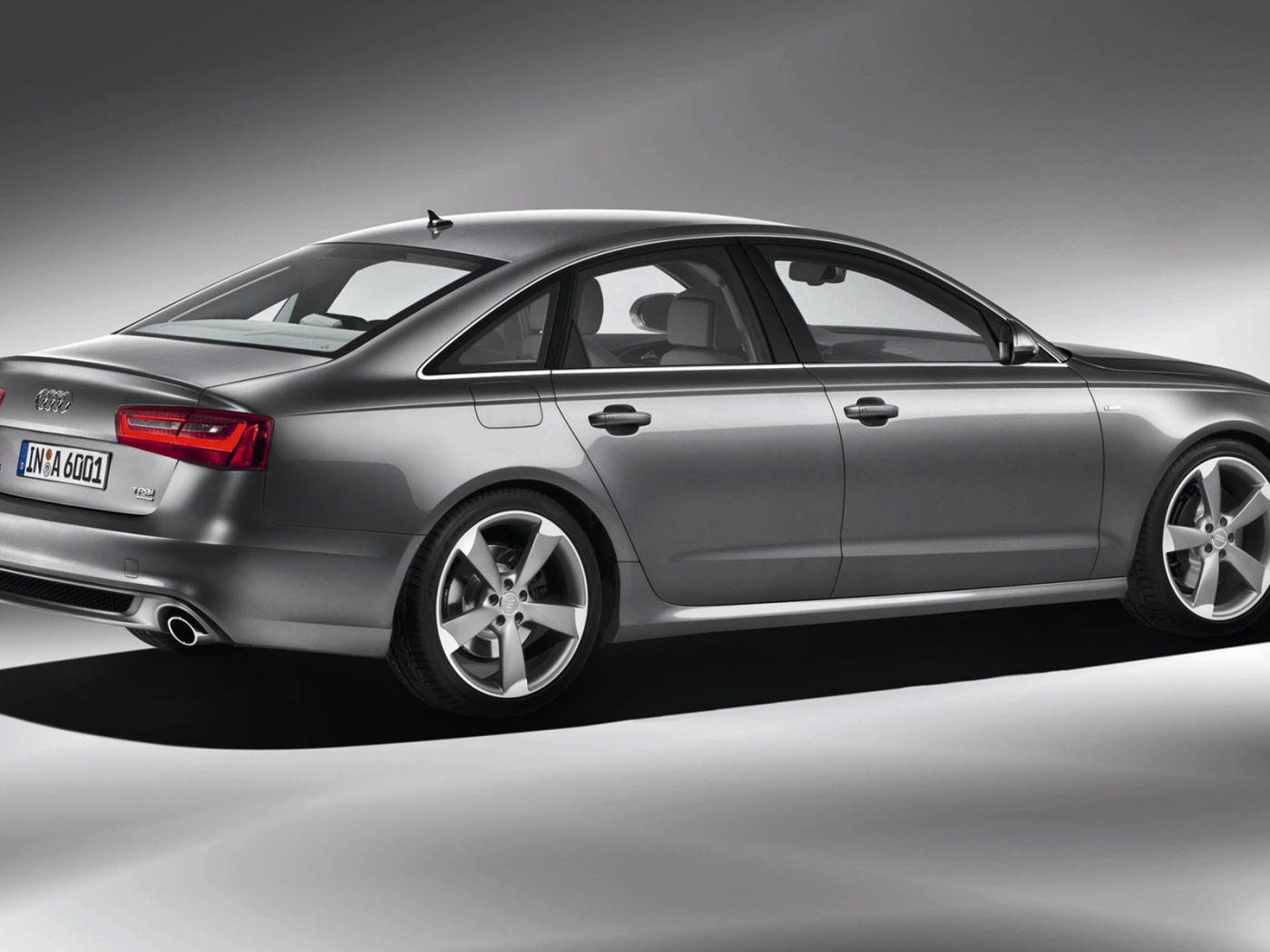 Тест драйв автомобиля Audi a6