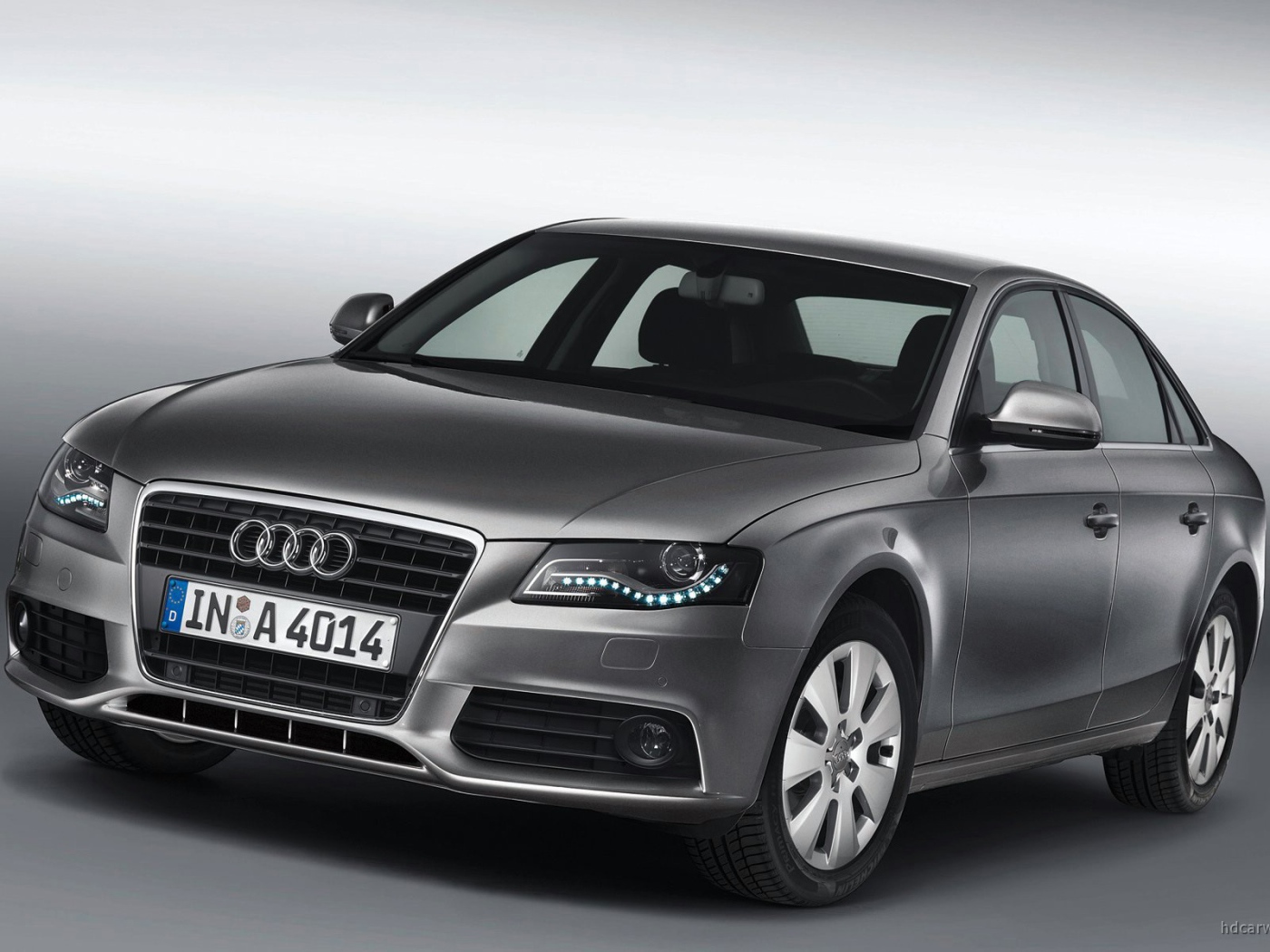 Новая машина Audi tdi