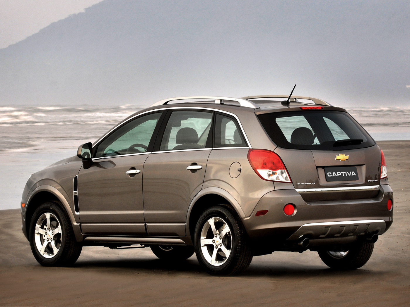 Тест драйв автомобиля Chevrolet Captiva 2014