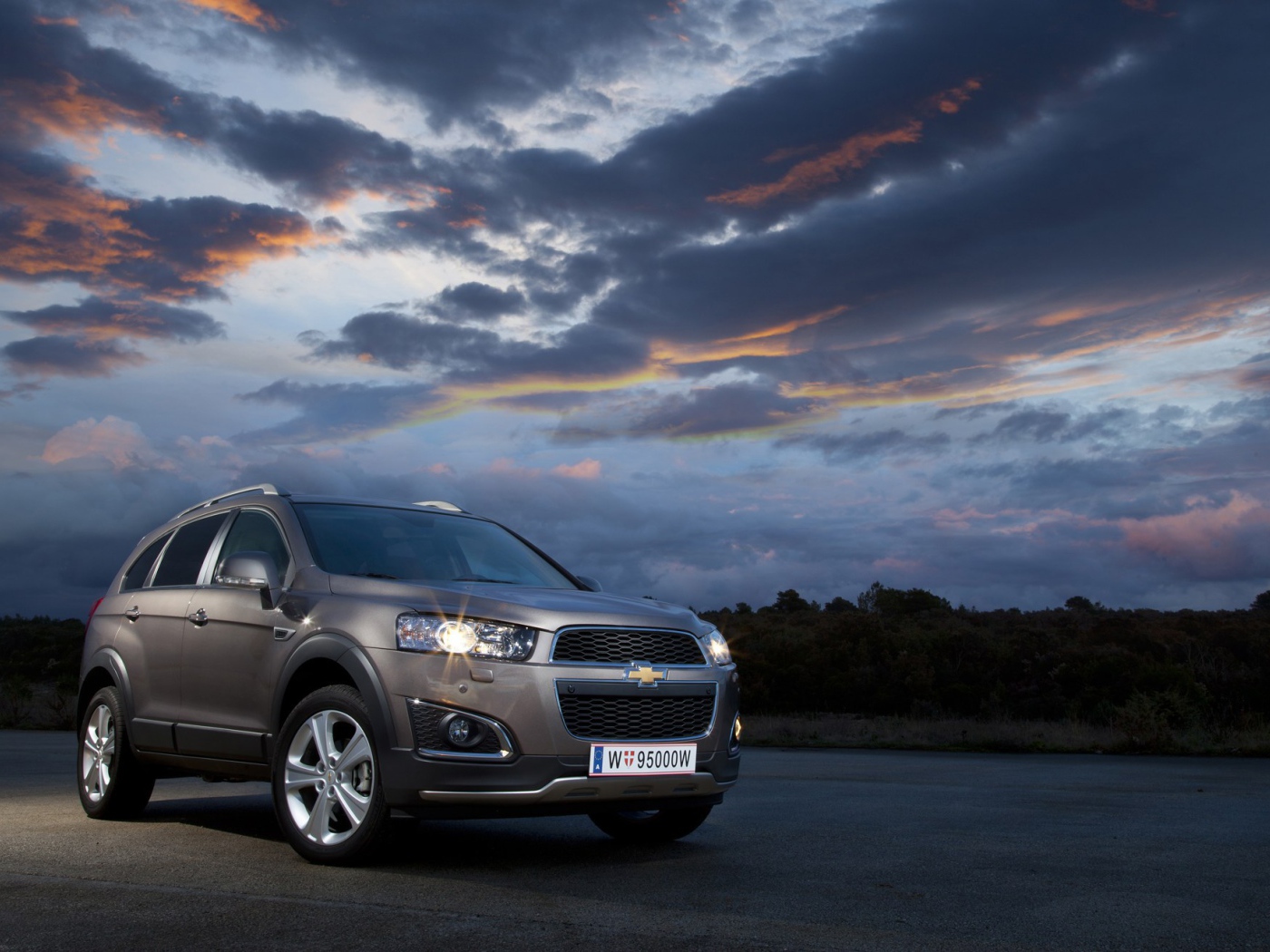 Новая машина Chevrolet Captiva 2014