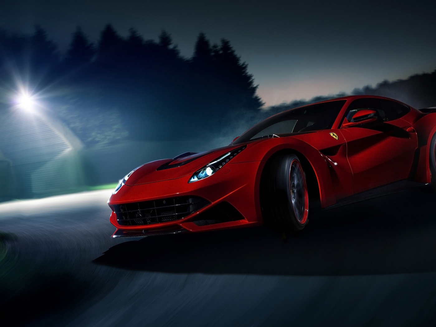 Novitec Rosso Ferrari F12 модель 2014 года