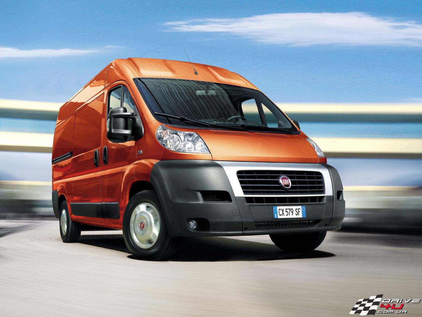 Автомобиль марки Fiat модели Ducato
