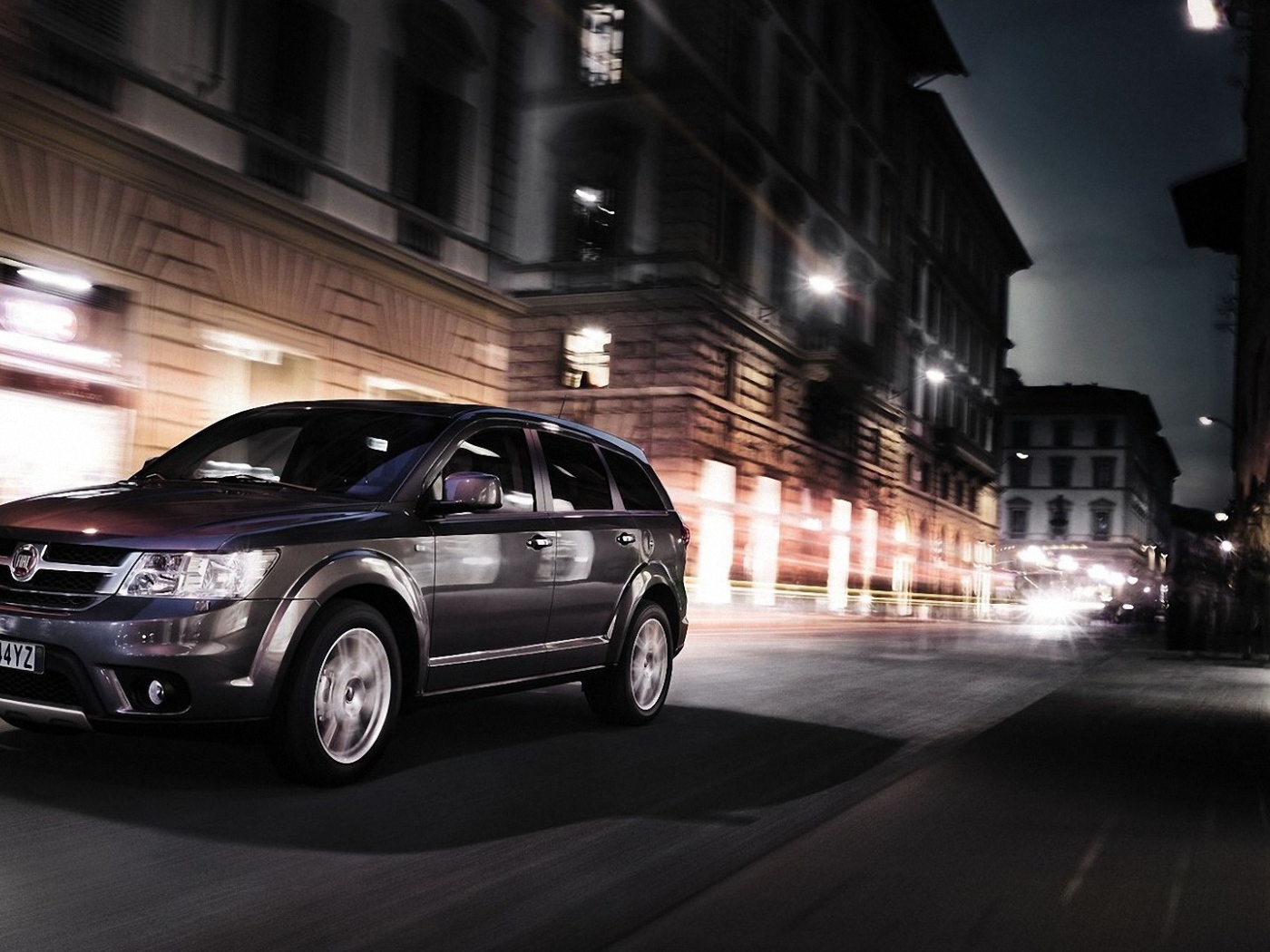 Фото автомобиля Fiat Freemont