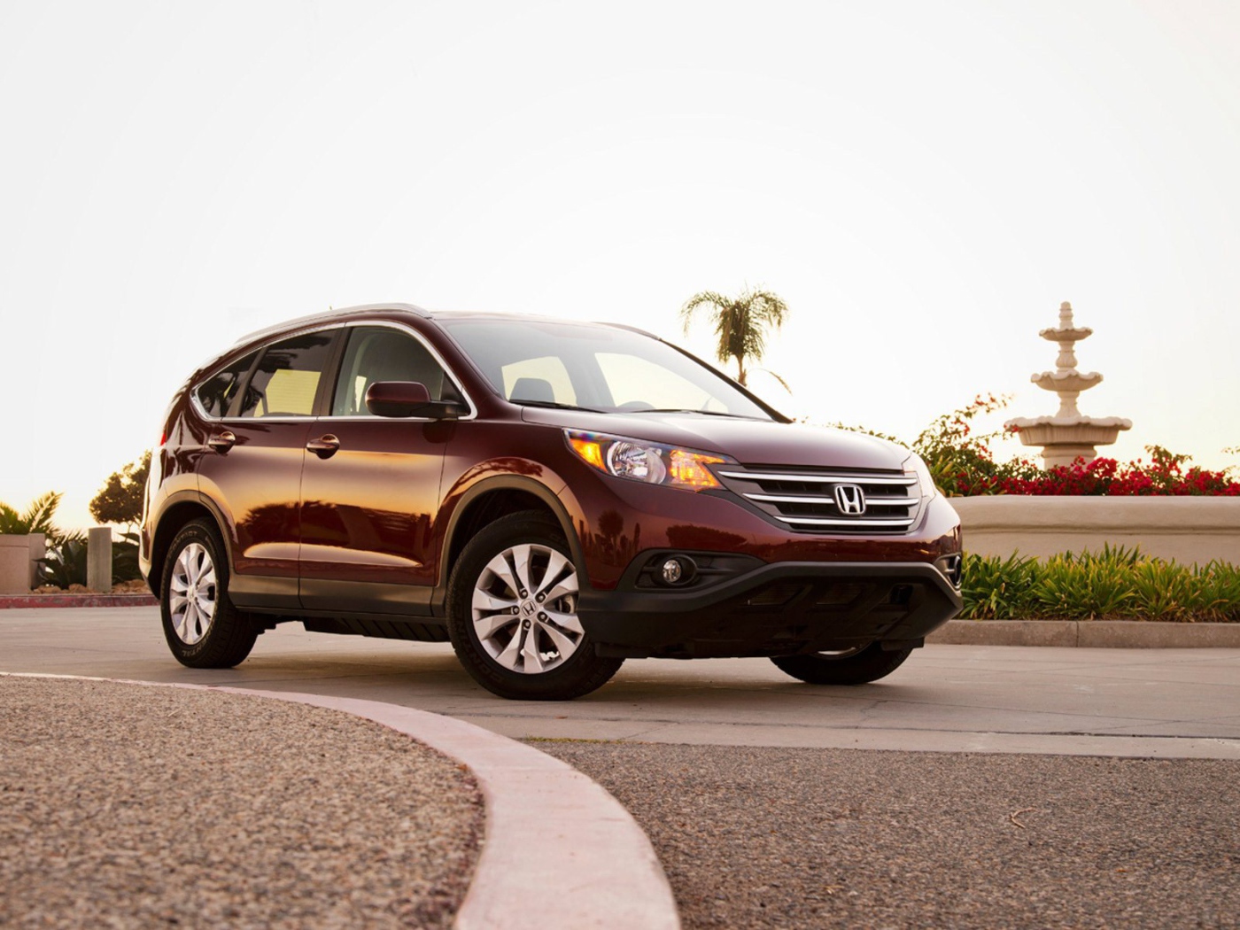 Новый автомобиль Honda CR V