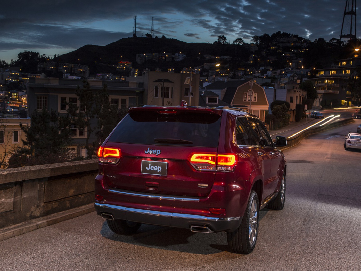 Фото автомобиля Джип Гранд Чероки 2014