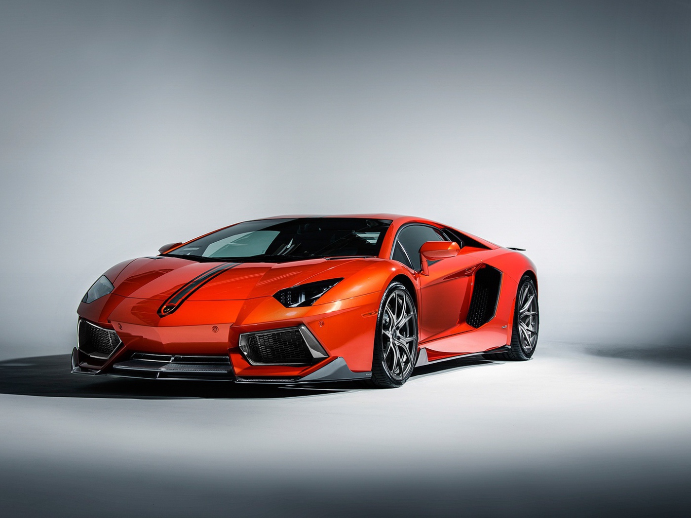 Дизайн Lamborghini Aventador LP V 740 от Vorsteiner