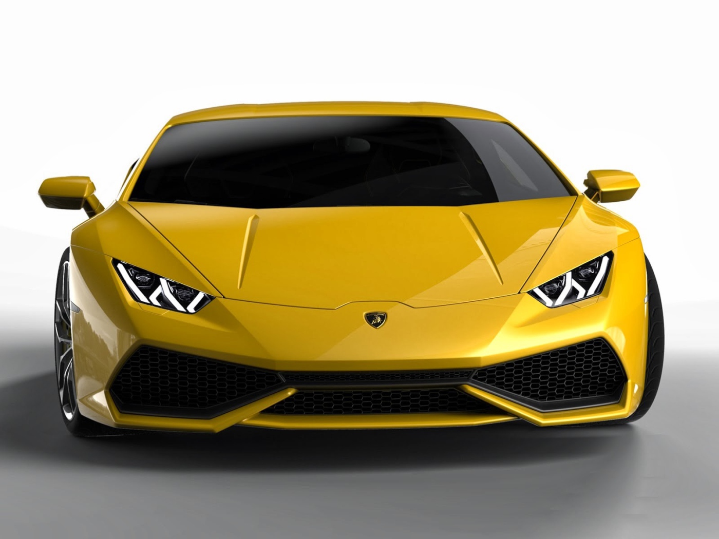 Автомобиль марки Lamborghini модели Huracan