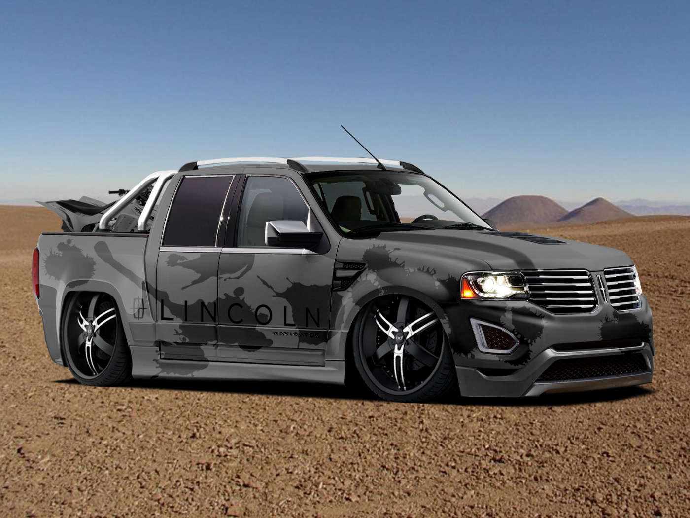 Автомобиль марки Lincoln модели Navigator 2014