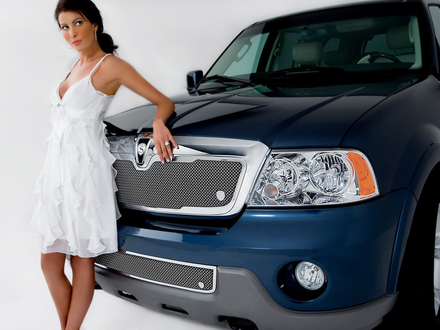 Фото автомобиля Lincoln Navigator