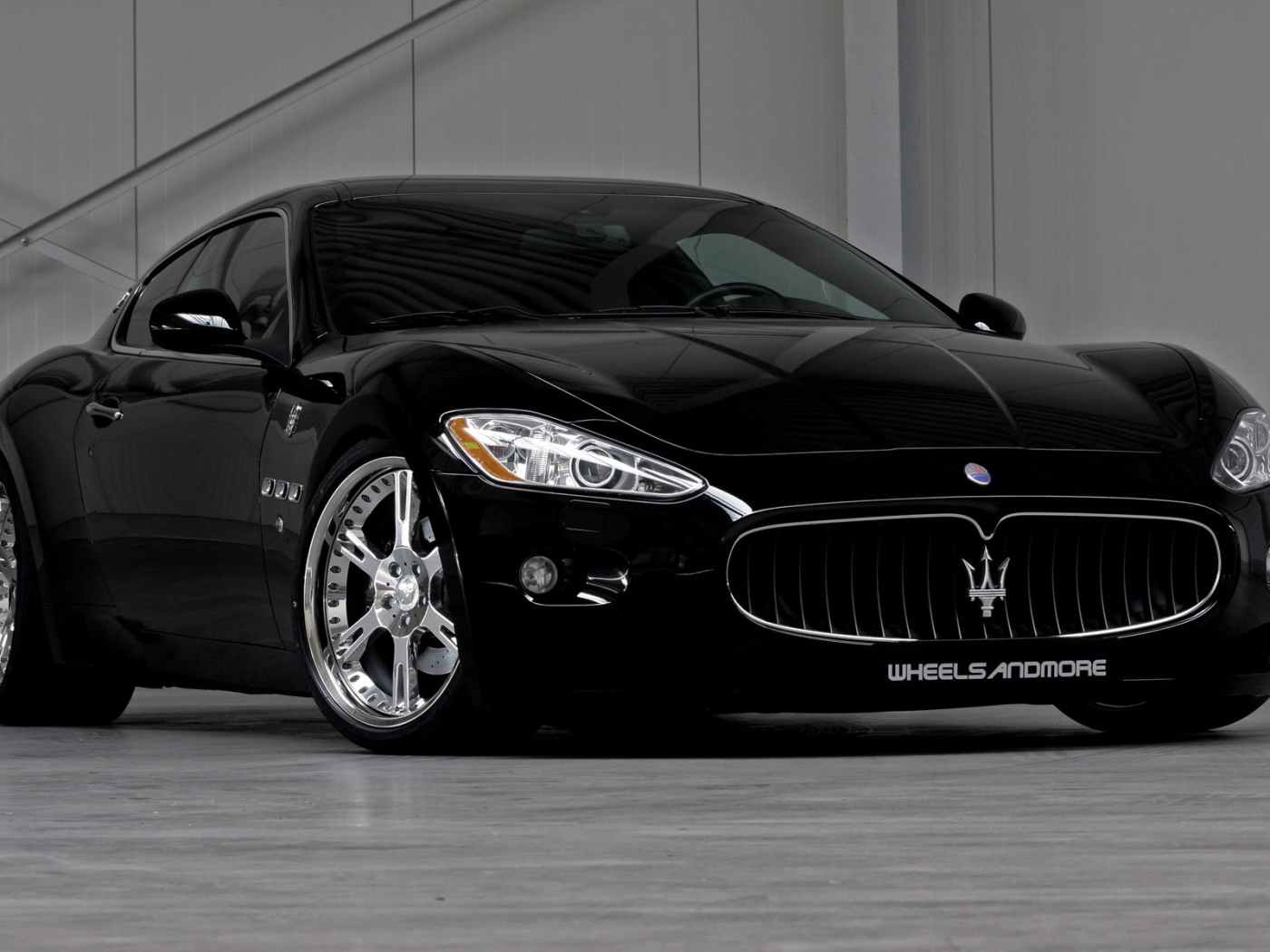 Тест драйв автомобиля Maserati Granturismo