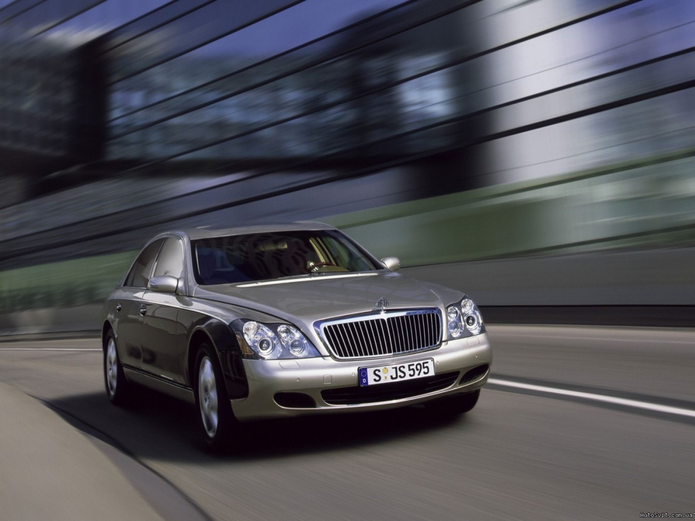 Новый автомобиль Maybach  2014