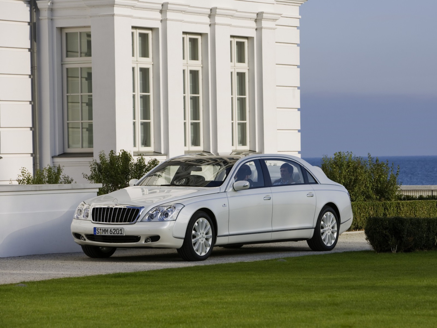 Тест драйв автомобиля Maybach Landaulet