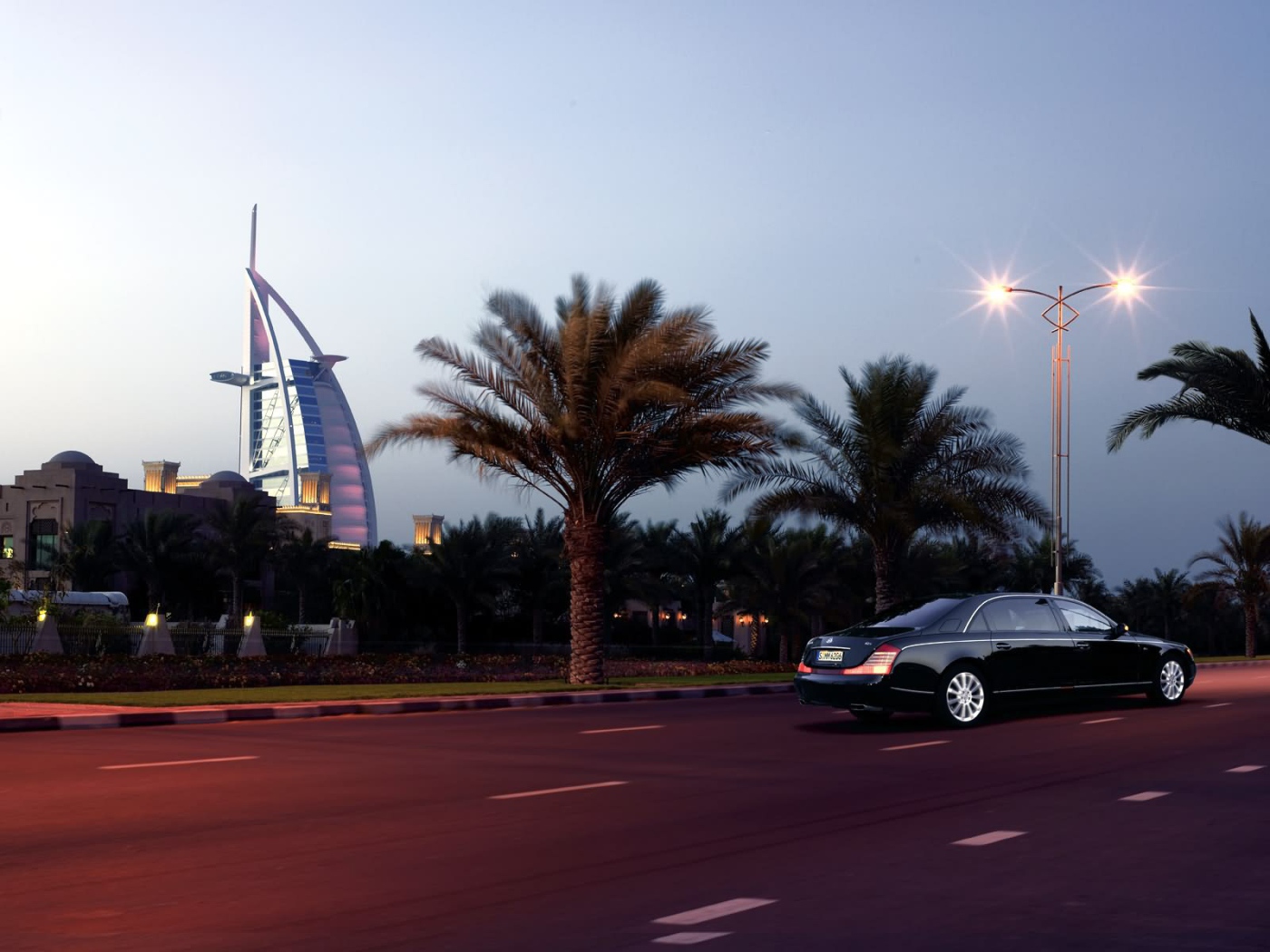 Фото автомобиля Maybach  62s