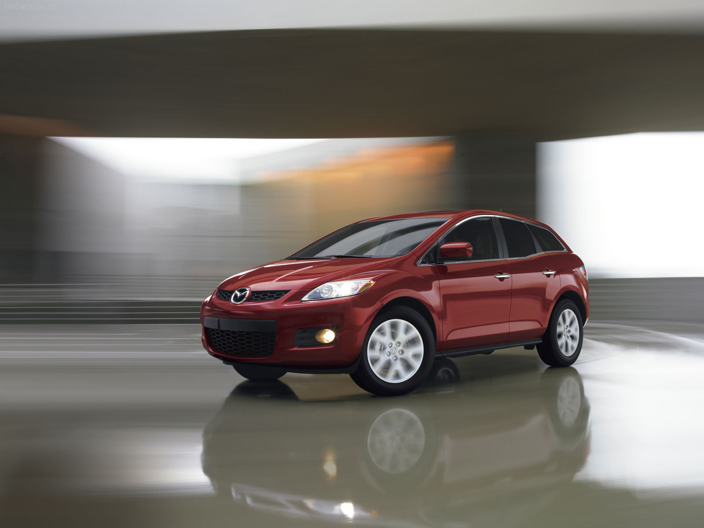 Новая машина Mazda CX 7