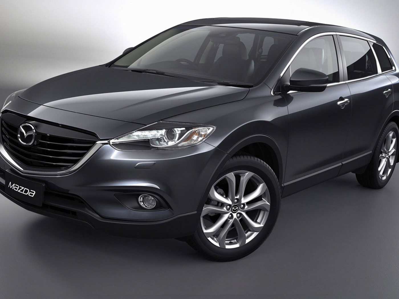 Новая машина Mazda CX 9
