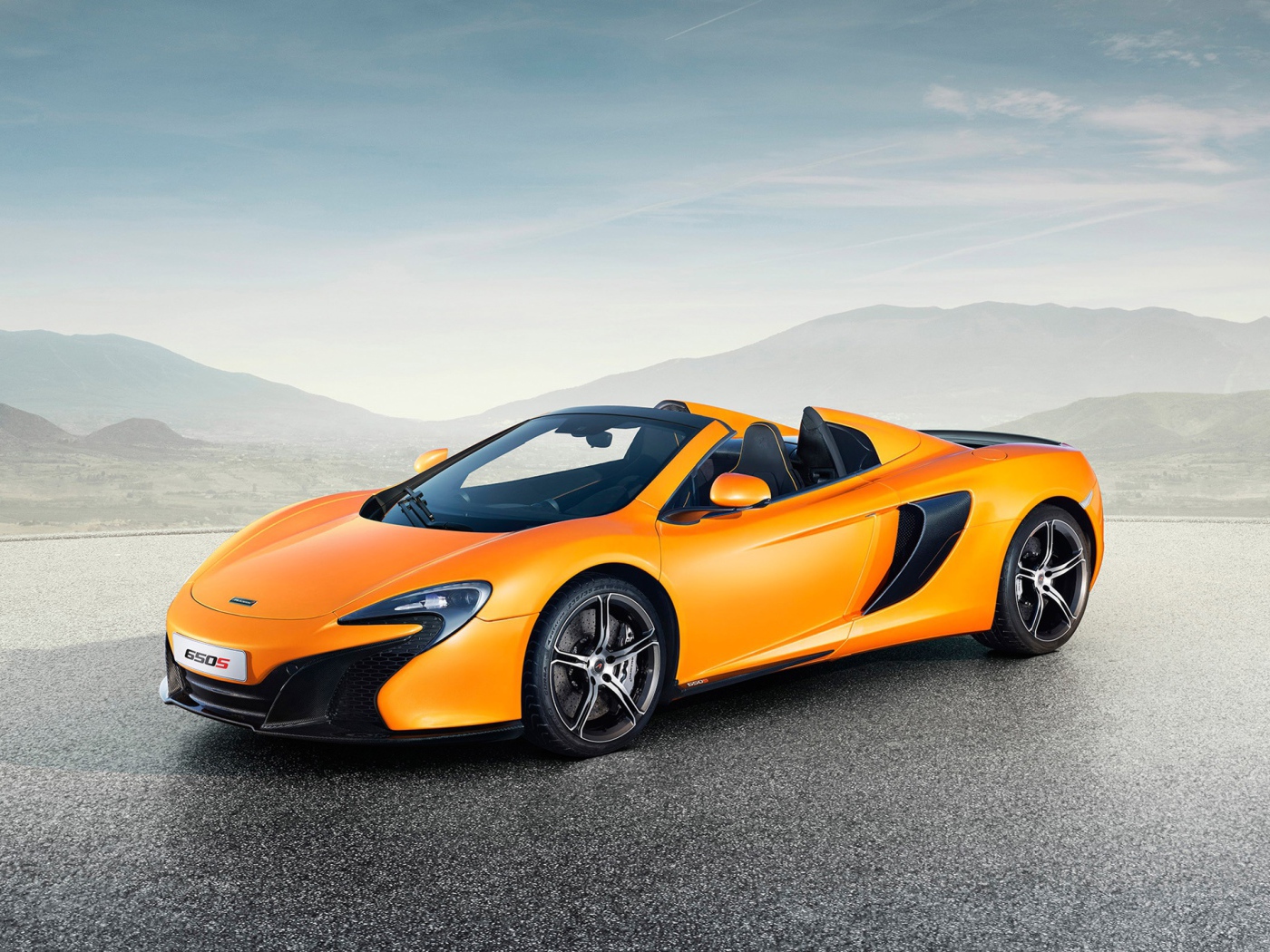 McLaren 650S 2015 год