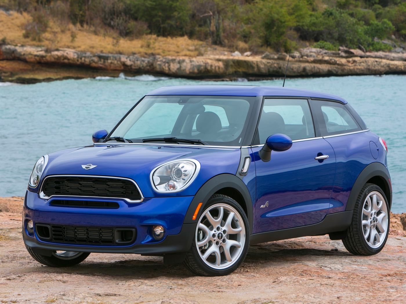 Дизайн автомобиля Мини Купер S 2014