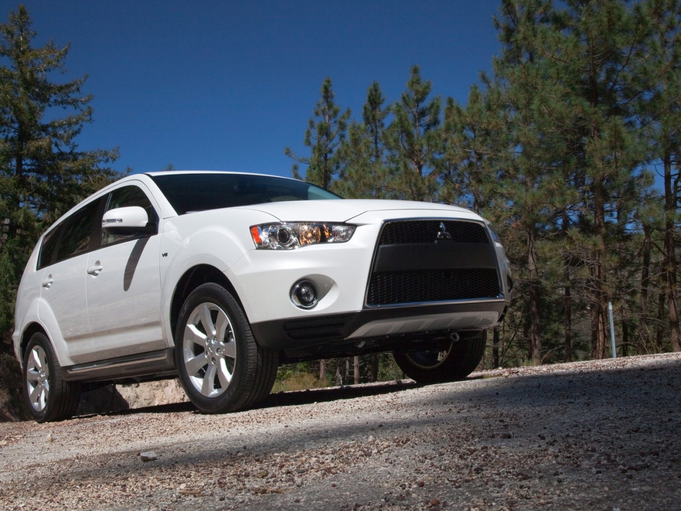 Автомобиль Митсубиси