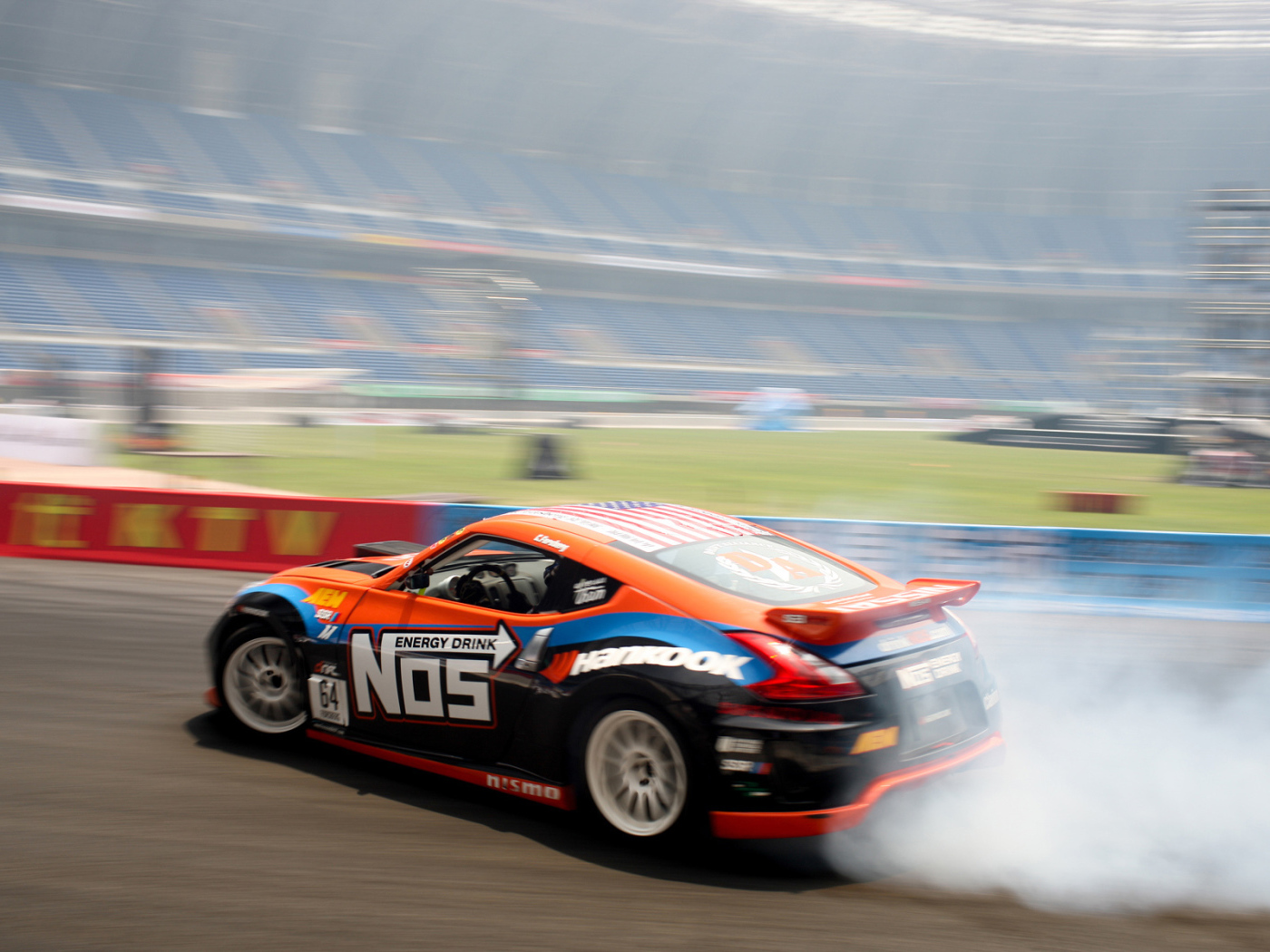 Ниссан на гонках