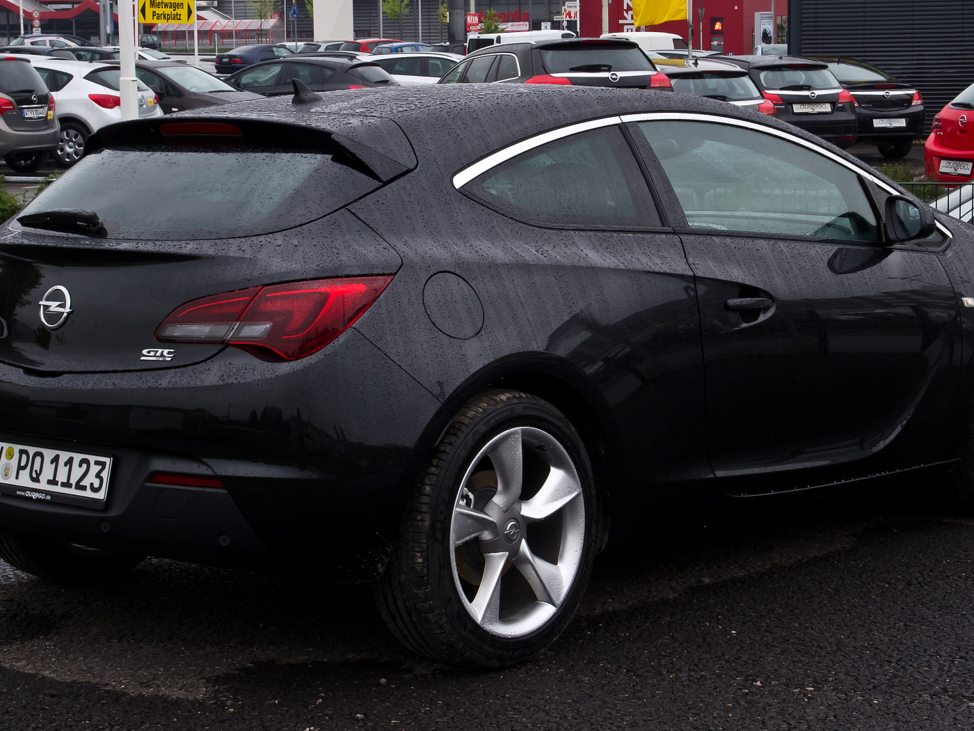 Новая машина Opel Astra GTC
