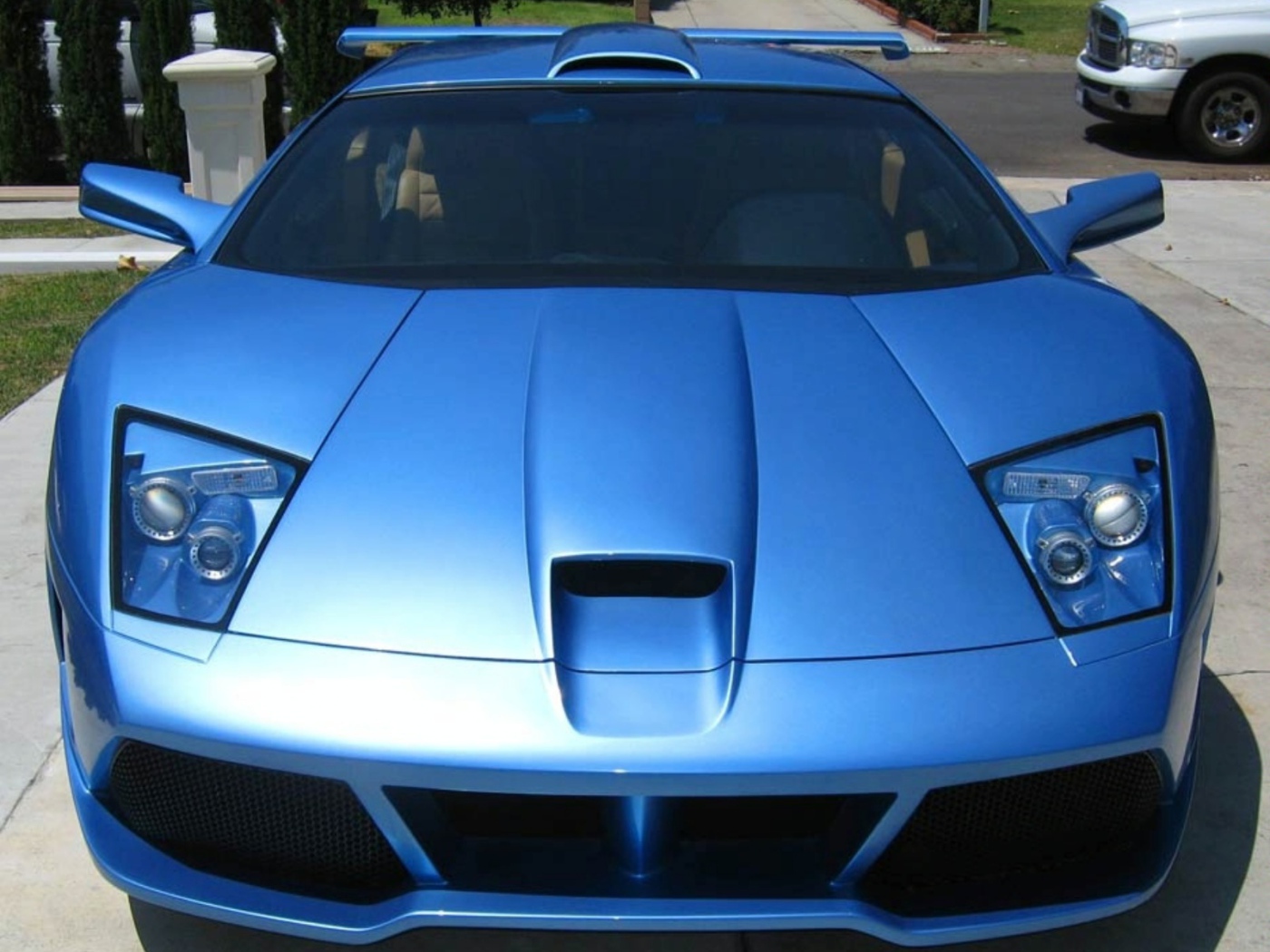 Надежная машина Pontiac Fiero